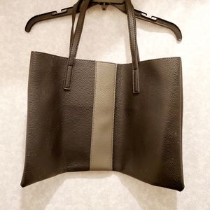 Vince camuto tote bag